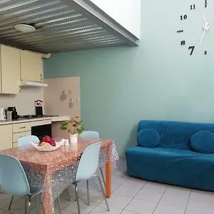  Apartment Nel Blu